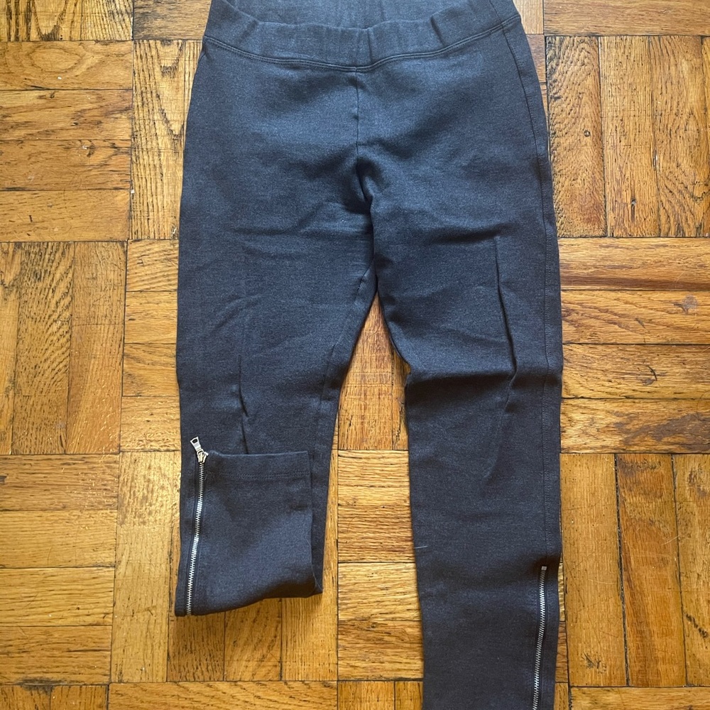 Gap Leggings with side zippers